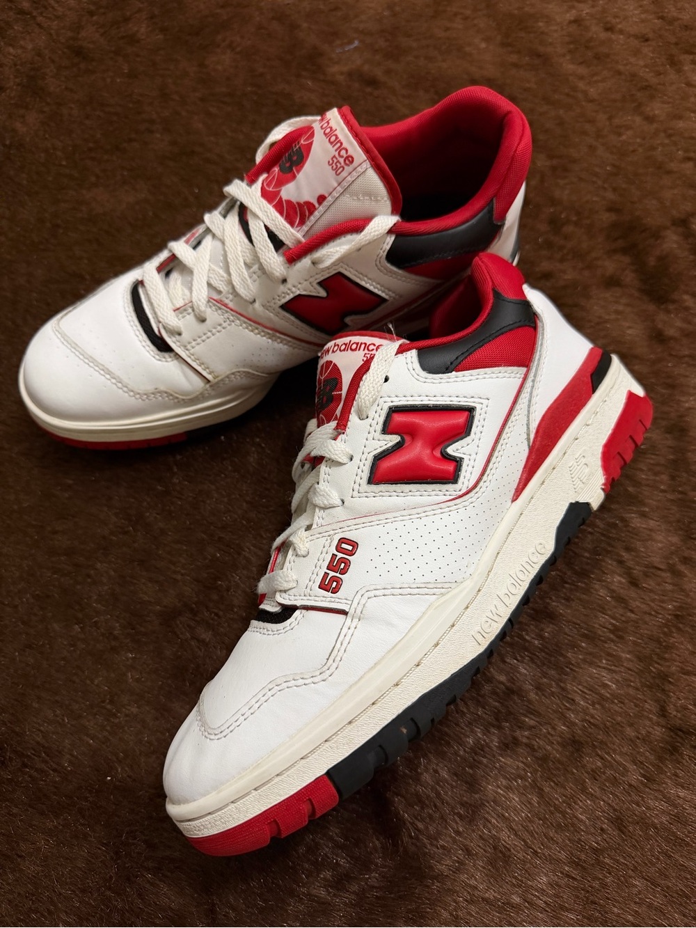 Classic New Balance 550 White and Red Low-Top Basketball Sneakers